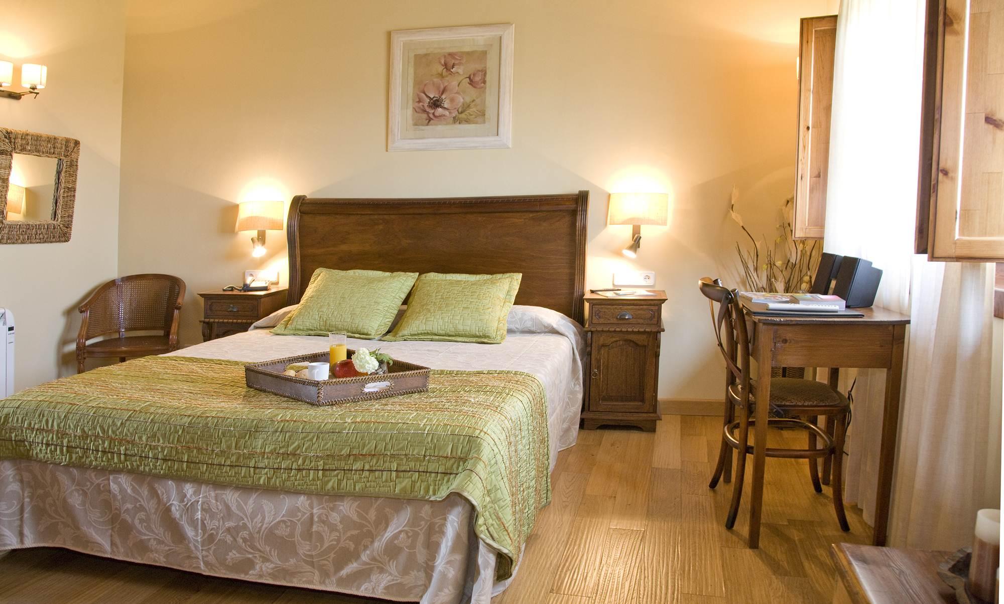 Hotel Restaurante El Ventos Sant Felíu de Pallarols Værelse billede