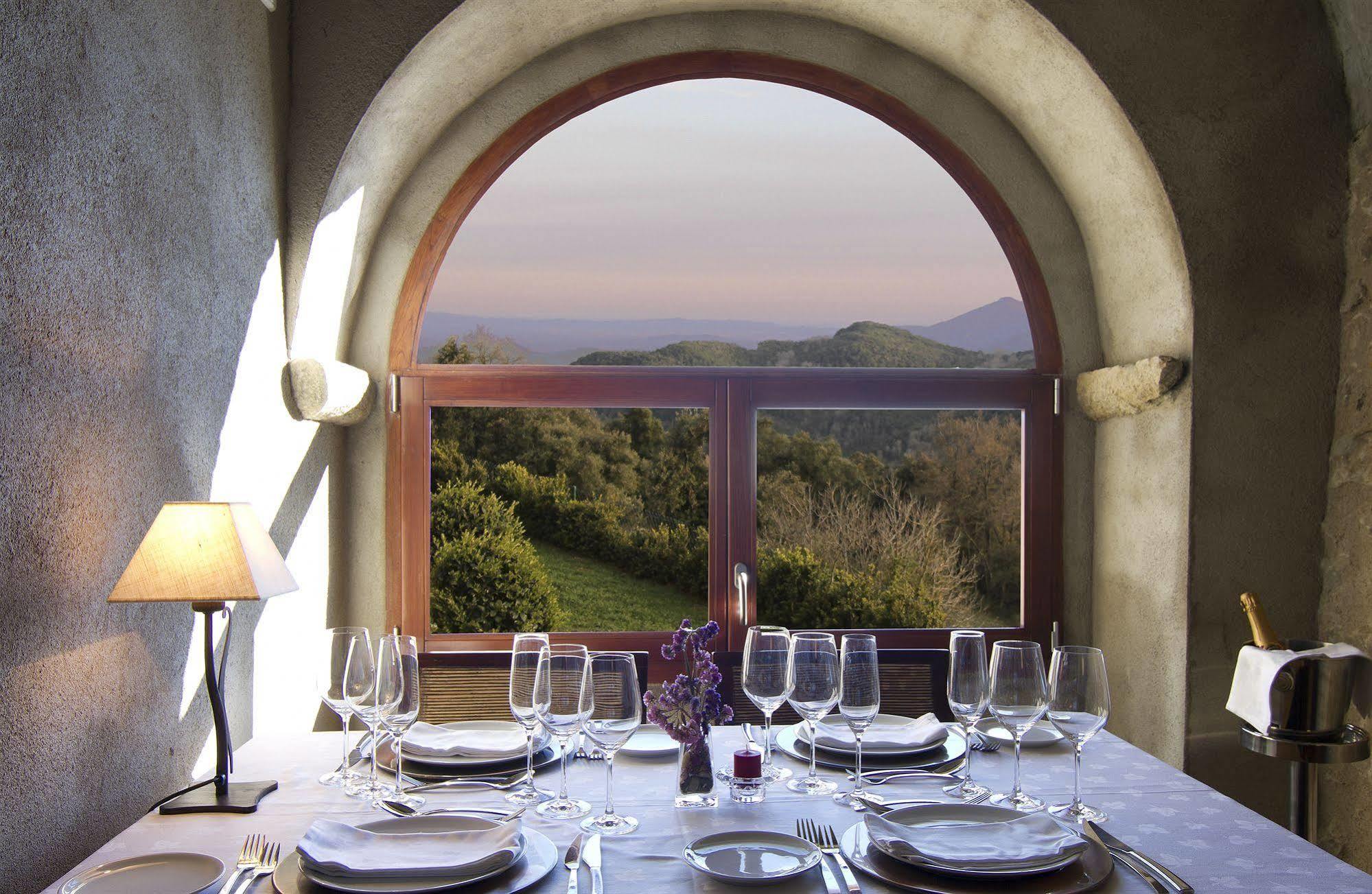 Hotel Restaurante El Ventos Sant Felíu de Pallarols Eksteriør billede